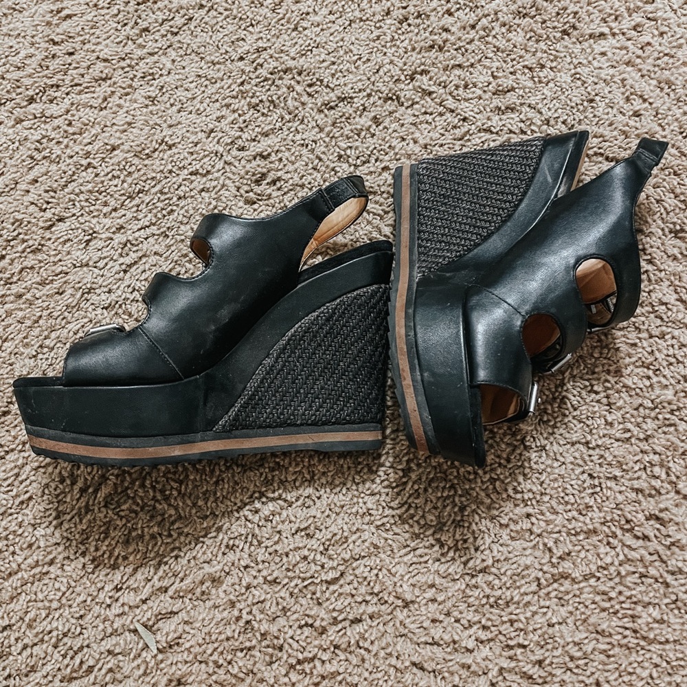 Nine West Black Wedge Heel 7.5